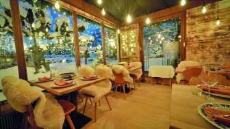 Restaurant Fondue-Stübli im Romantik Hotel Schweizerhof*****