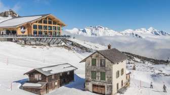 Restaurant Aussenansicht im Winter
